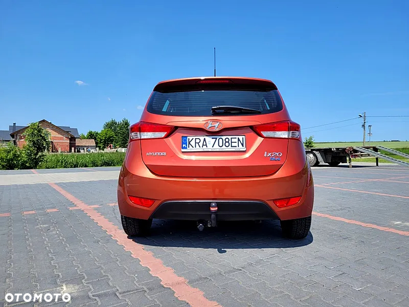 Hyundai ix20 - 18