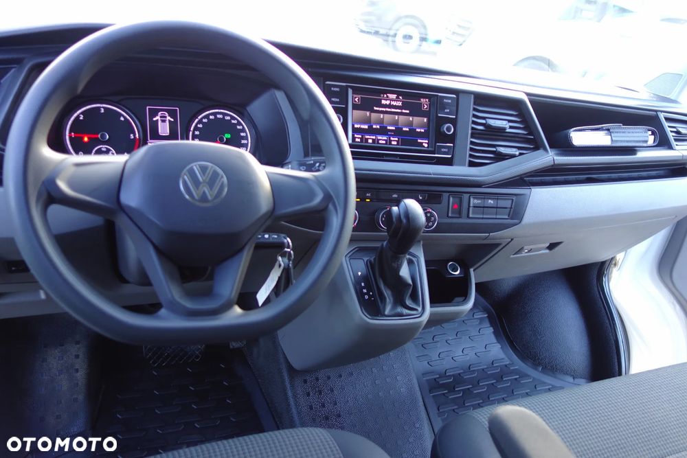 Volkswagen Transporter  T6 Automat 2.0 TDI 150 KM  L1H1 Klima Webasto - 22