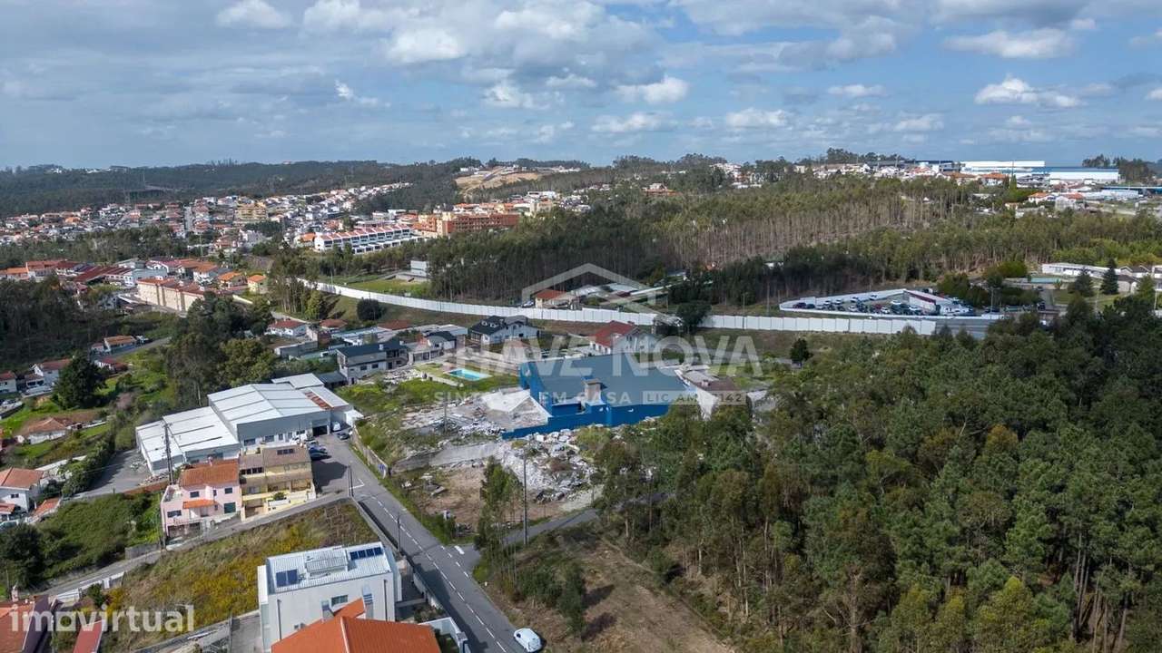 Armazém Industrial em Arrifana, Santa Maria da Feira - Grande imagem: 3/16