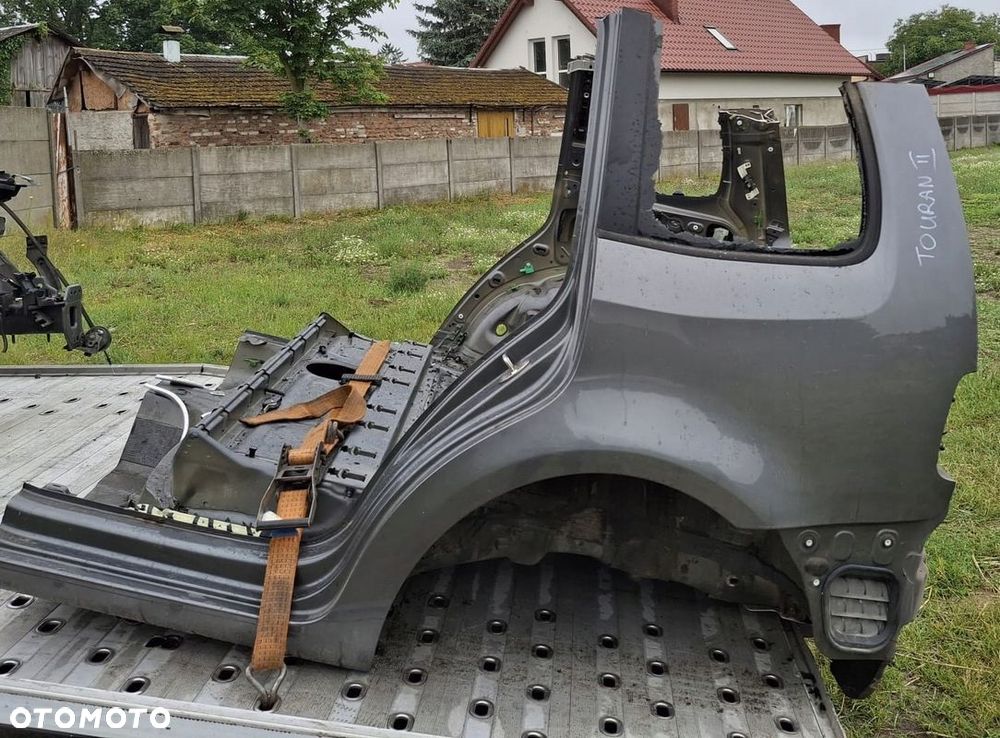 VW TOURAN II 10-15 PAS TYŁ ĆWIARTKA LEWA PRAWA WANNA - 2
