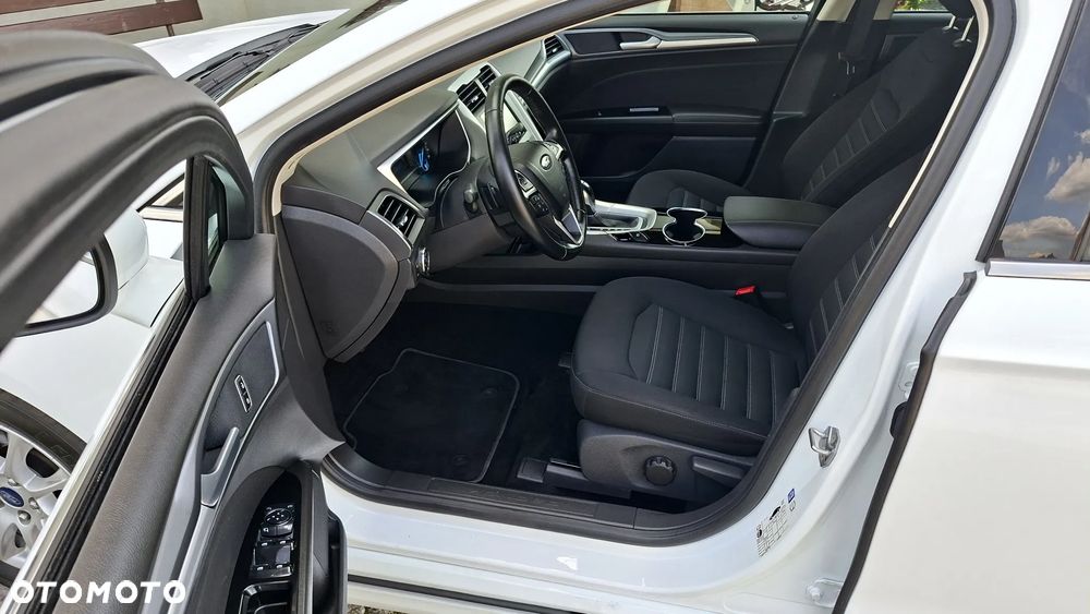 Ford Mondeo 2.0 TDCi STart-Stopp PowerShift-Aut Titanium - 24