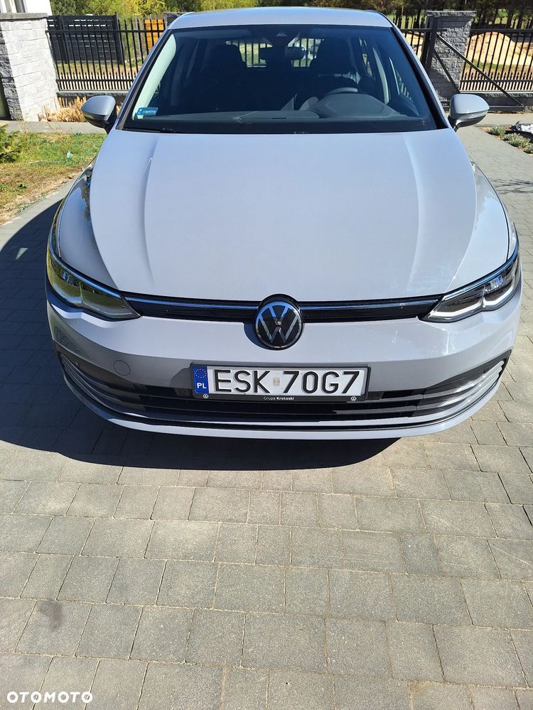 Volkswagen Golf - 1