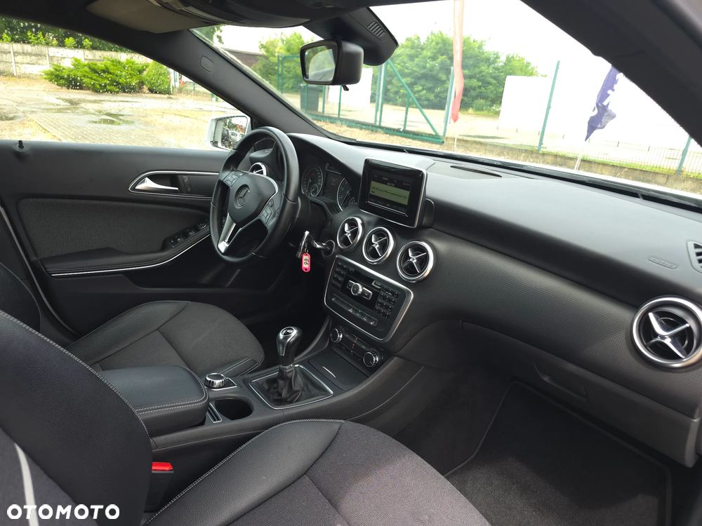 Mercedes-Benz Klasa A 180 (BlueEFFICIENCY) Style - 15