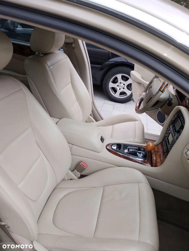 Jaguar XJ XJ8 3.5 Executive - 6