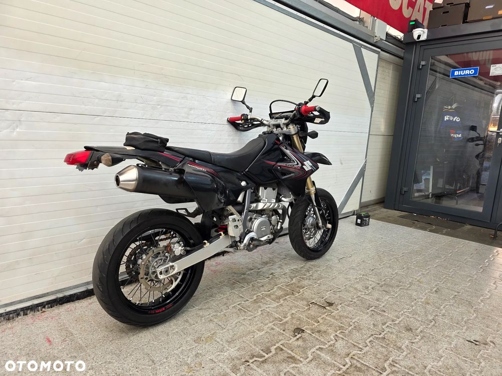 Suzuki DR-Z - 23