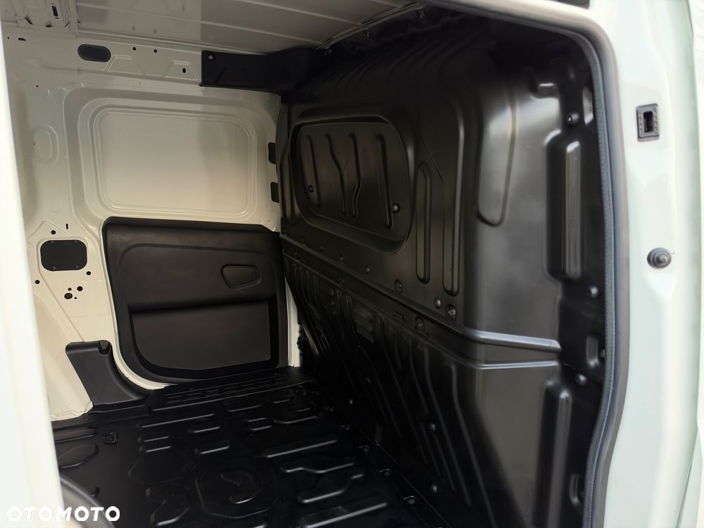 Opel Combo - 26