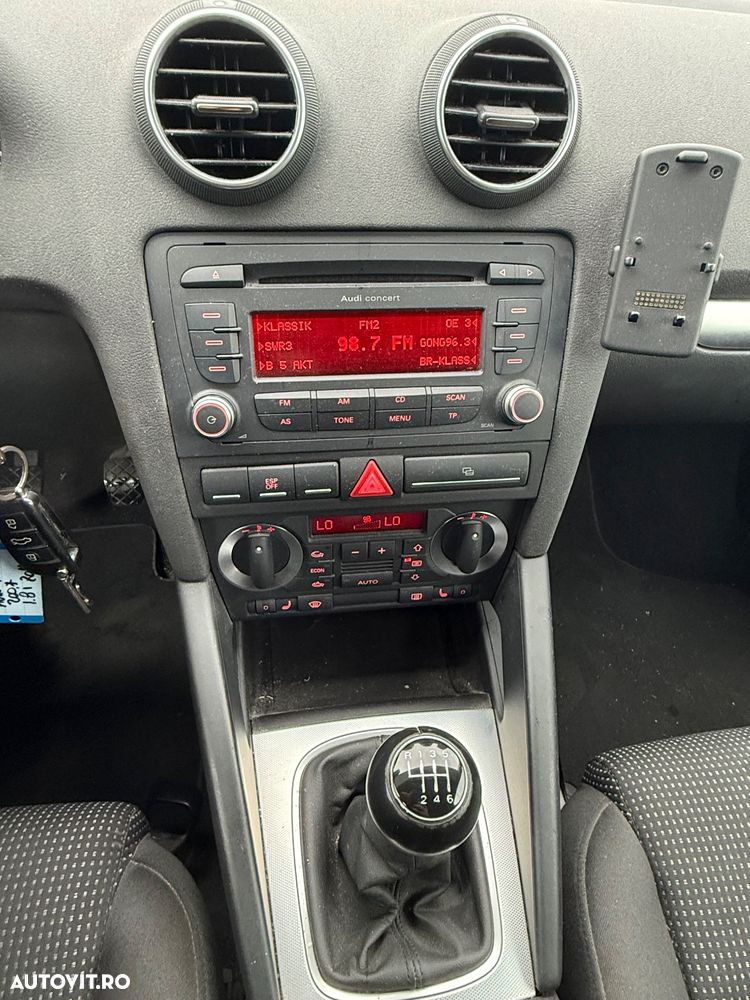 Audi A3 1.8 TFSI Attraction - 13