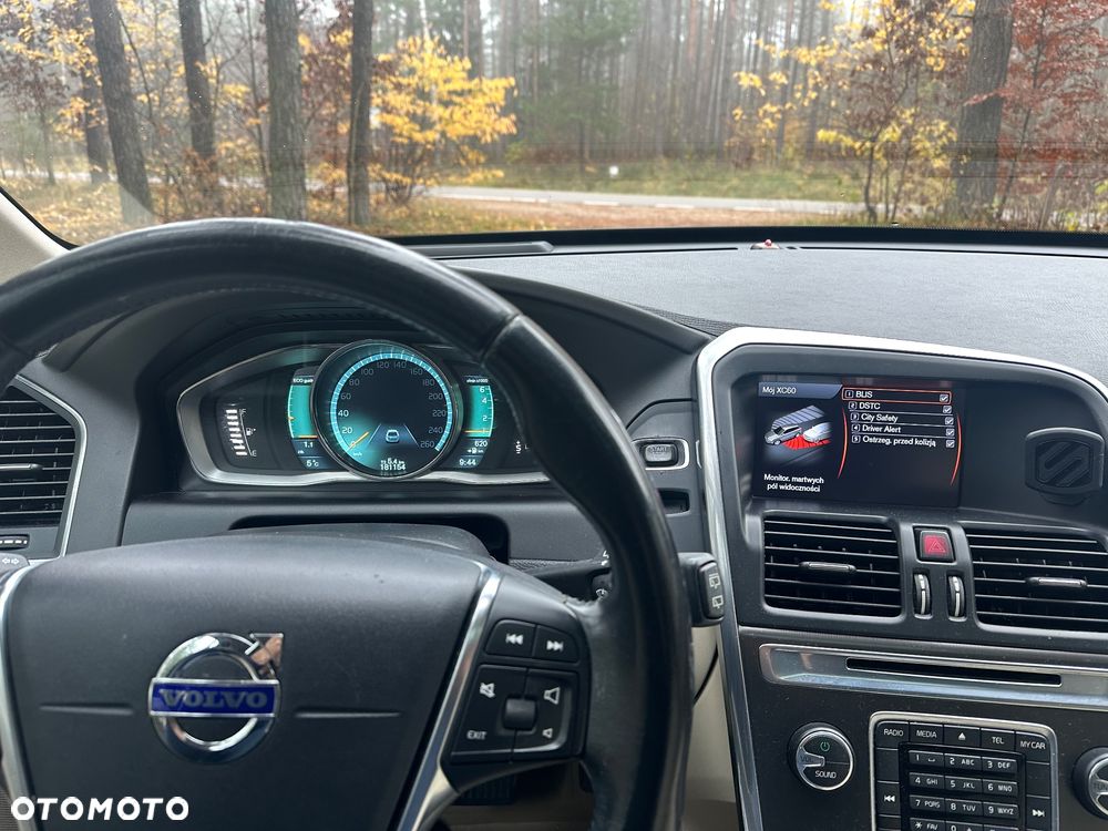 Volvo XC 60 - 16