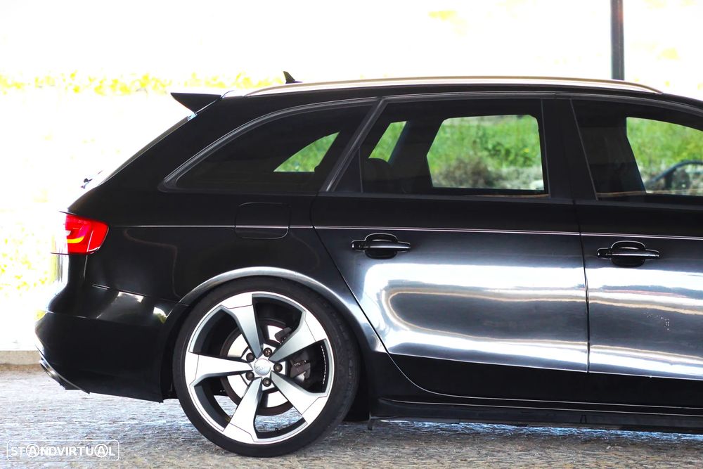 Audi A4 Avant 2.0 TDI DPF S line Sport Pack - 8