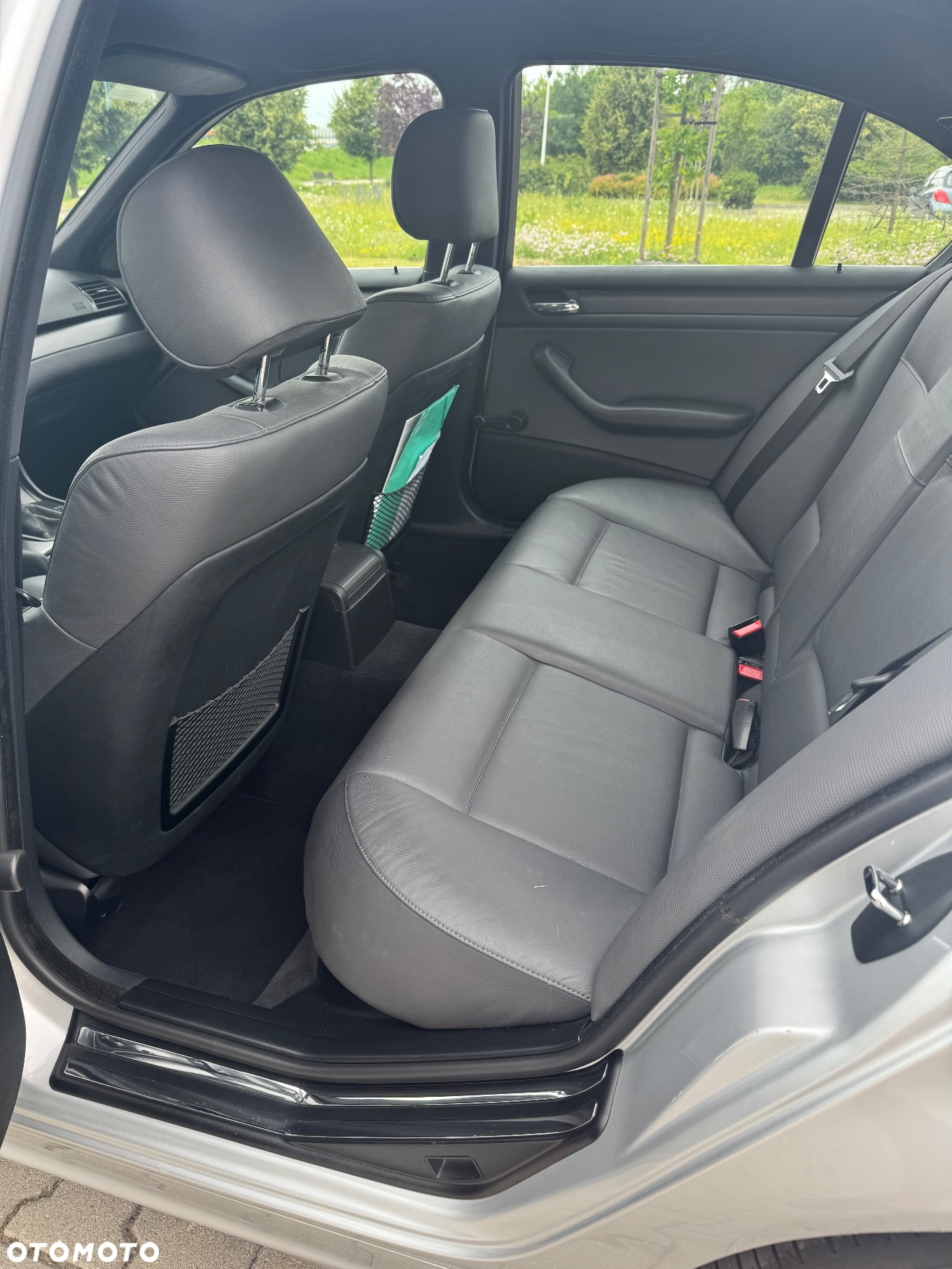 BMW Seria 3 320i - 14
