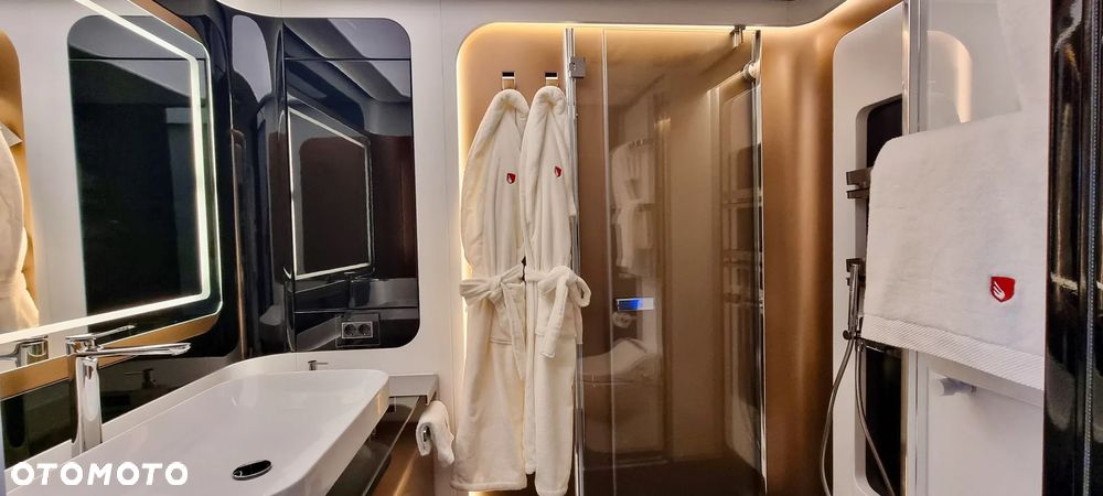 Dembell Land Yacht Elite - 26