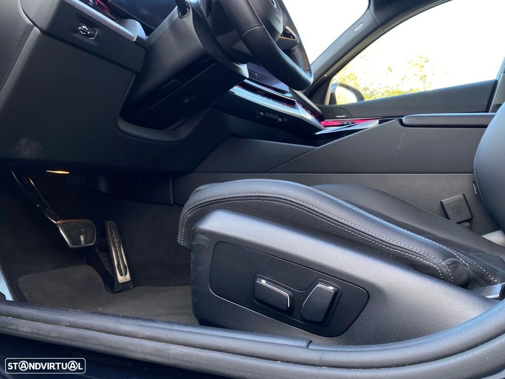 BMW i5 eDrive40 Pack Desportivo M - 16