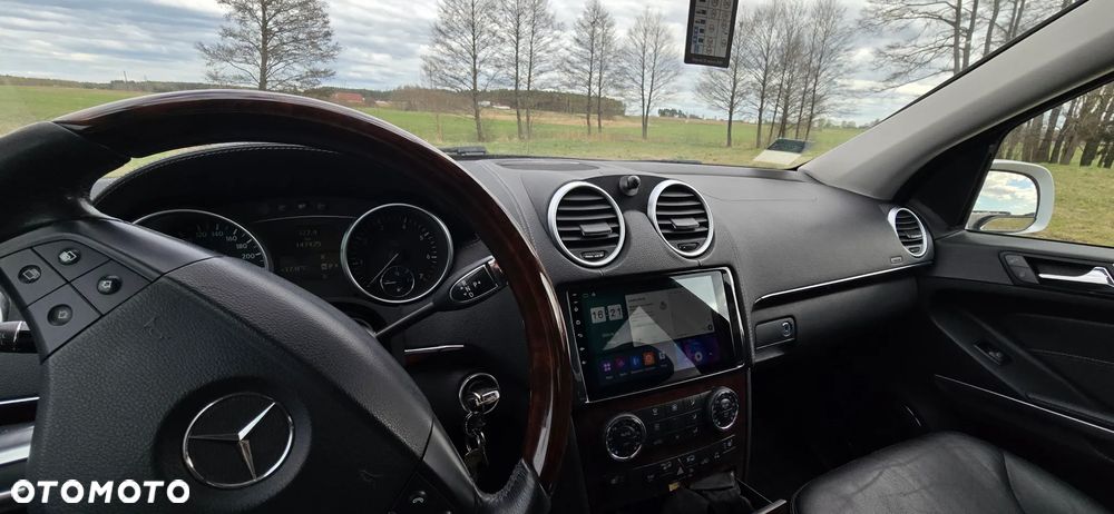 Mercedes-Benz GL 450 - 17