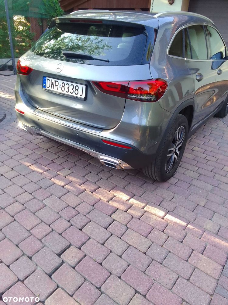Mercedes-Benz GLA - 5