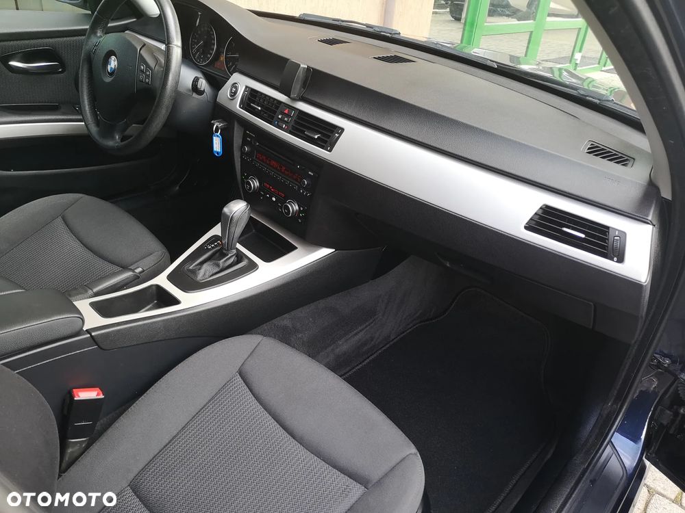 BMW Seria 3 - 13