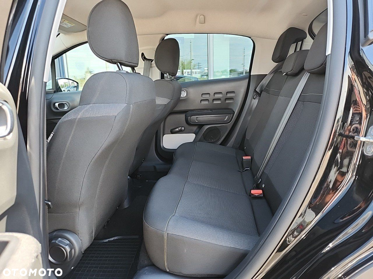 Citroën C3 1.2 PureTech Max EAT6 - 10