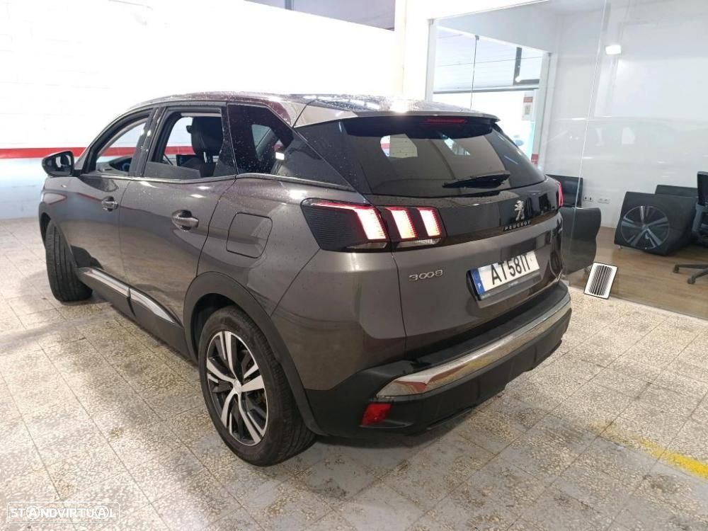 Peugeot 3008 2022 photo 2