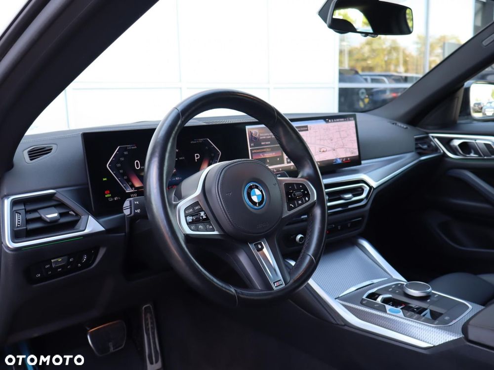 BMW i4 - 5