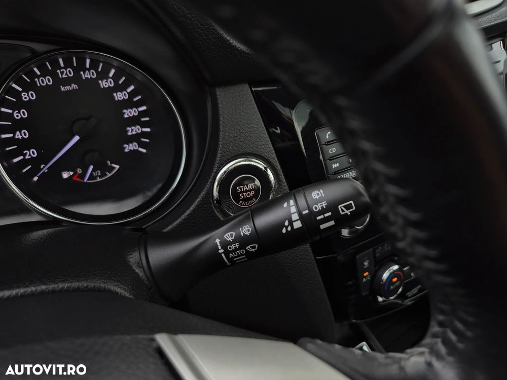 Nissan Qashqai 1.5 DCI Start/Stop Tekna - 22
