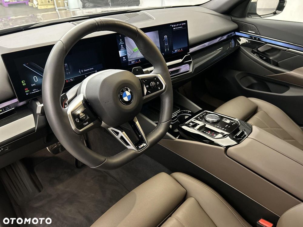 BMW Seria 5 - 10