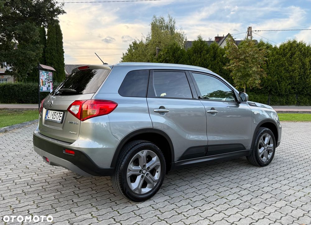Suzuki Vitara 1.6 Premium 4WD - 10