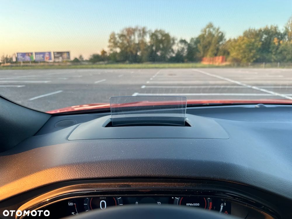Ford Focus 1.0 EcoBoost Hybrid ST-LINE X - 14
