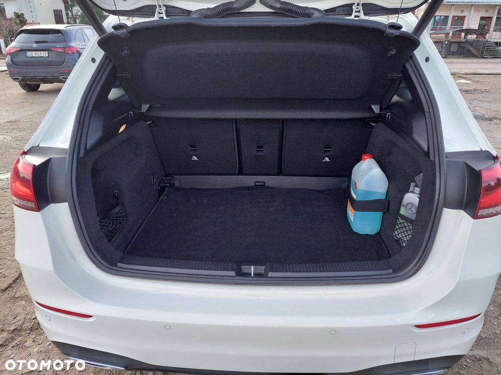 Mercedes-Benz B-Class 2018 photo 4