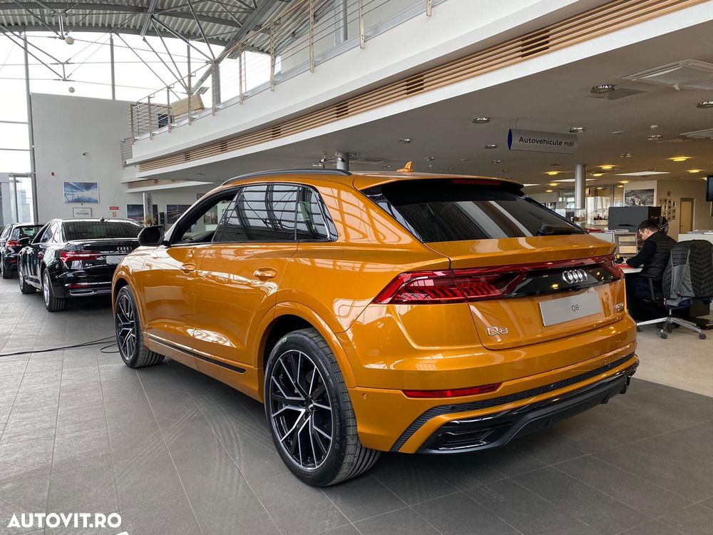 Audi Q8 - 18