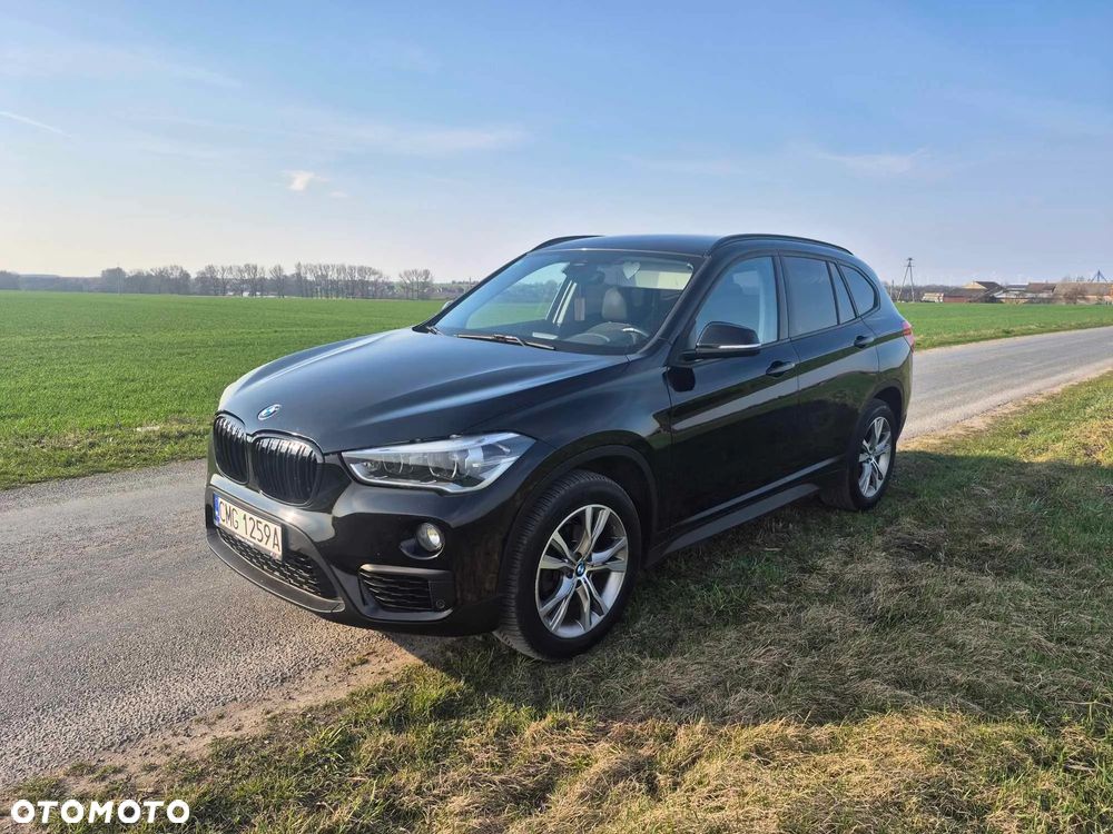 BMW X1 sDrive18d xLine - 2