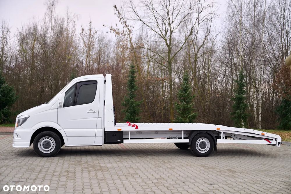 Mercedes-Benz SPRINTER - 5