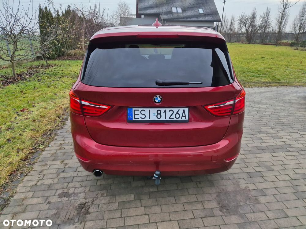 BMW Seria 2 216d - 7