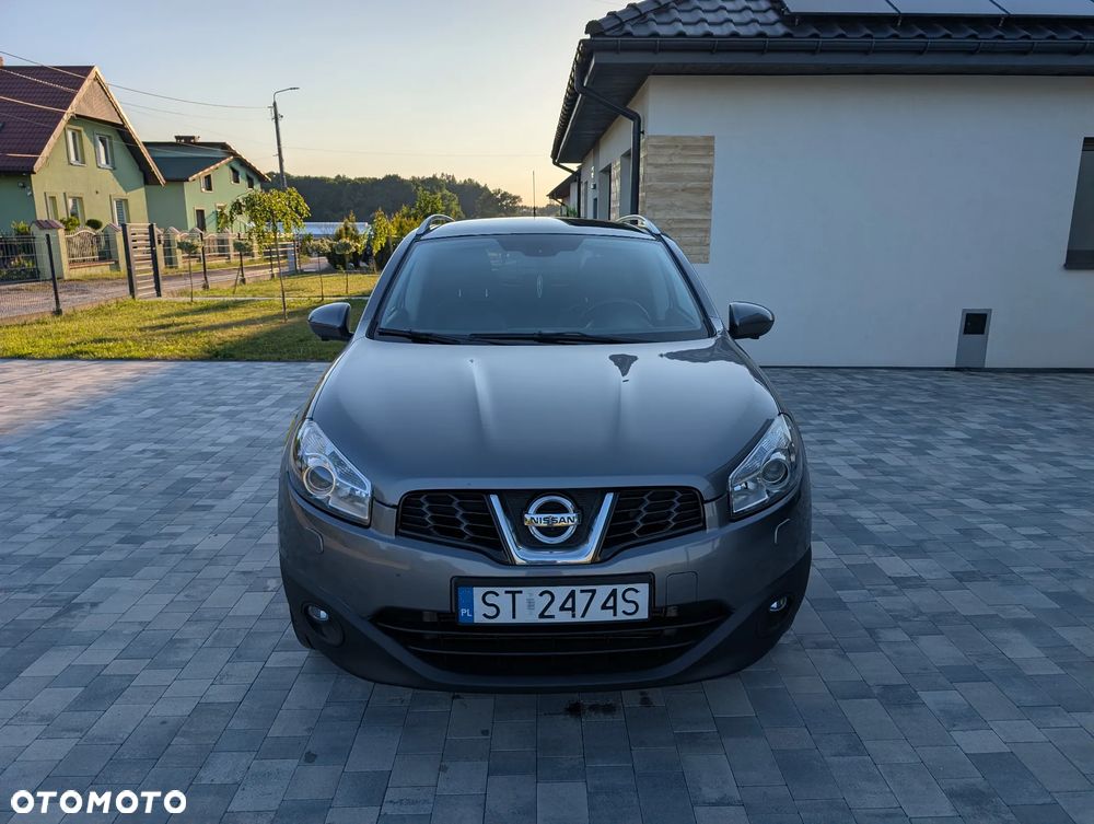 Nissan Qashqai 2.0 dCi 4x4 Tekna Premium - 8