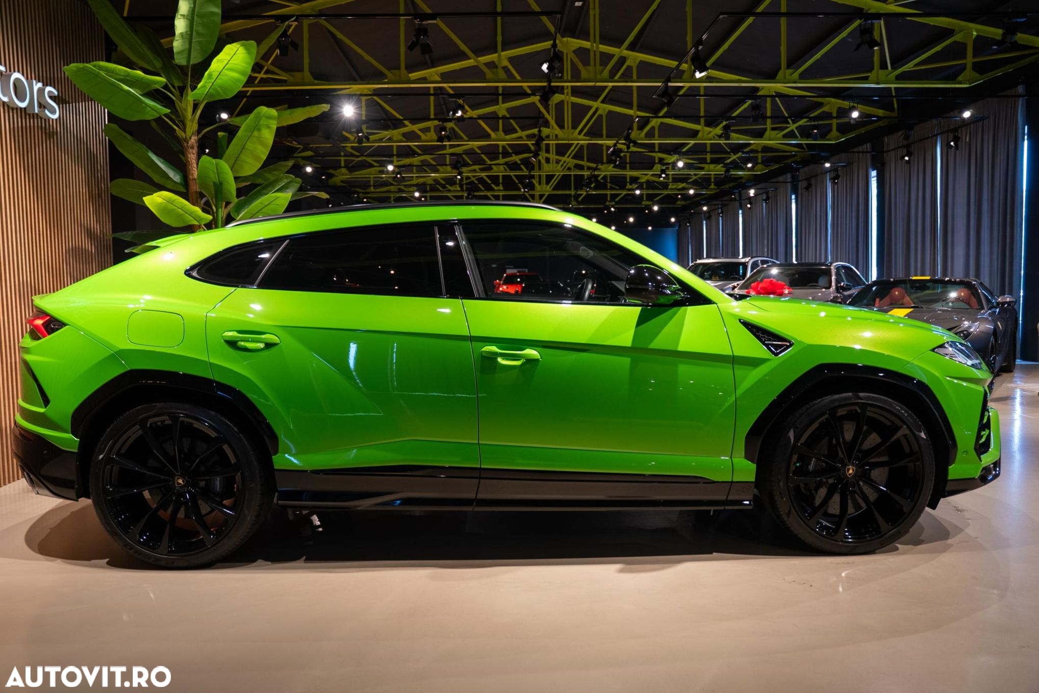 Lamborghini URUS - 7