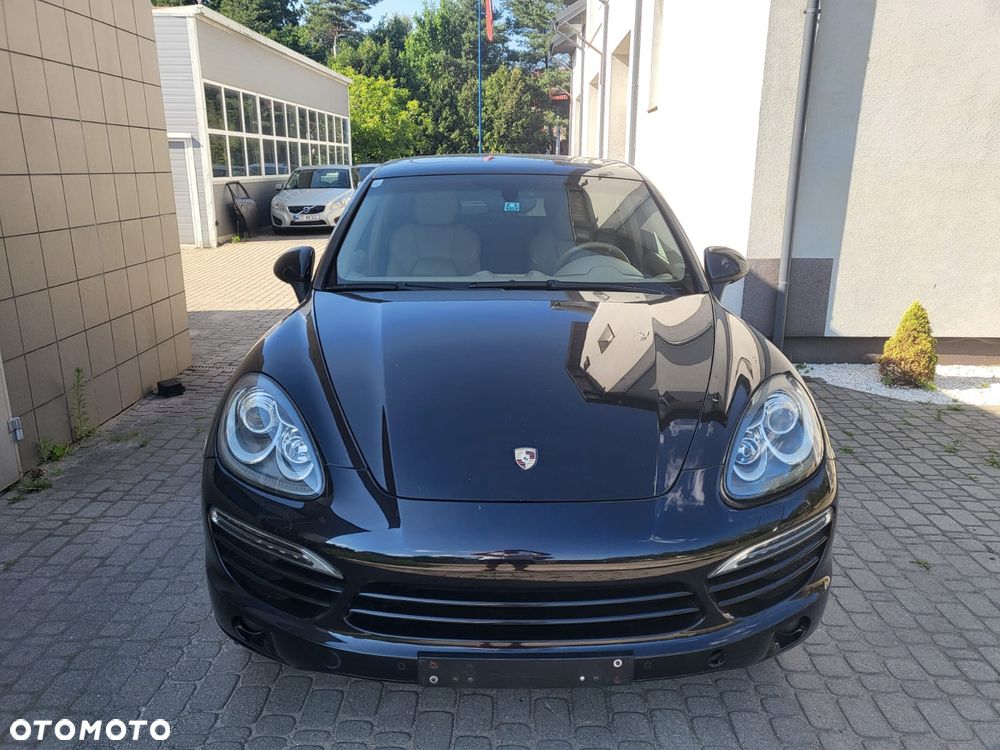 Porsche Cayenne S - 2