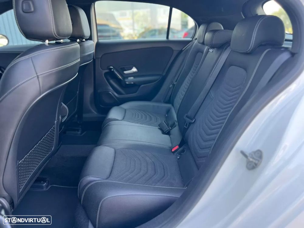 Mercedes-Benz A 180 d Style - 12