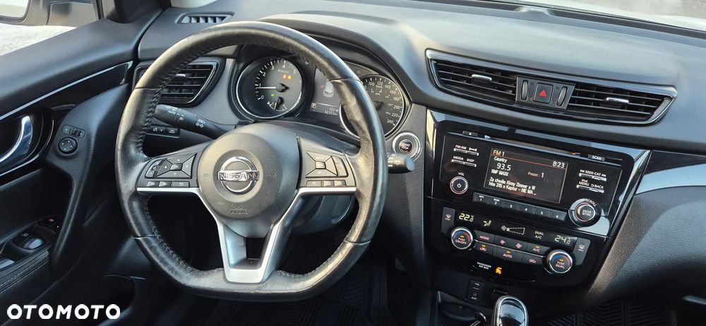 Nissan Qashqai - 16