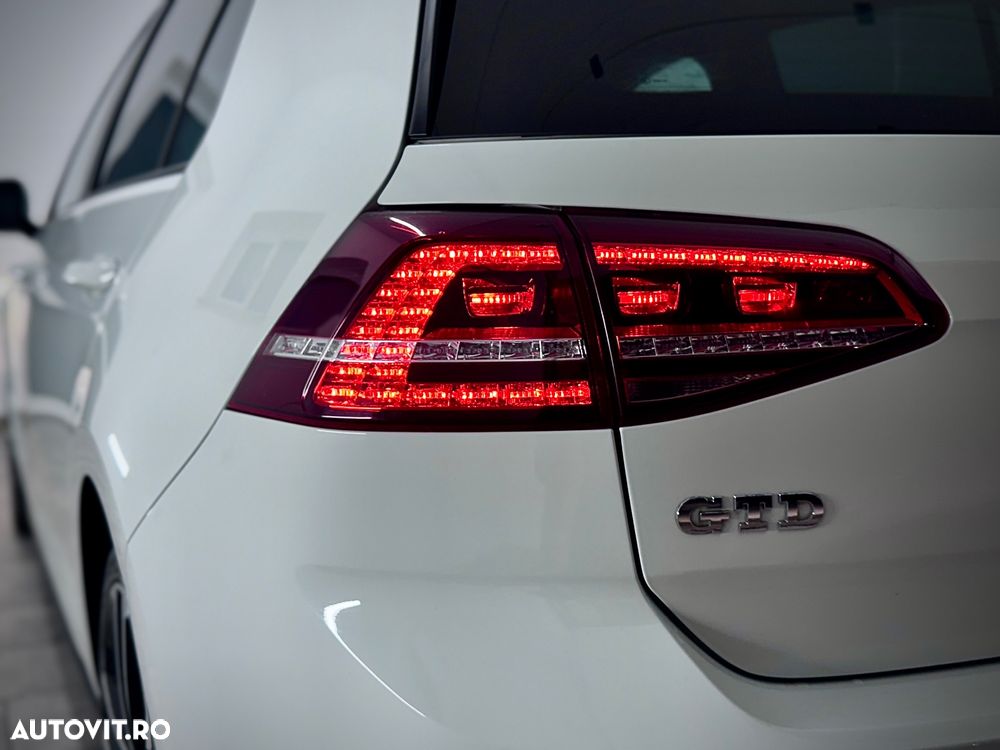Volkswagen Golf GTD 2.0 TDI SCR DSG - 17