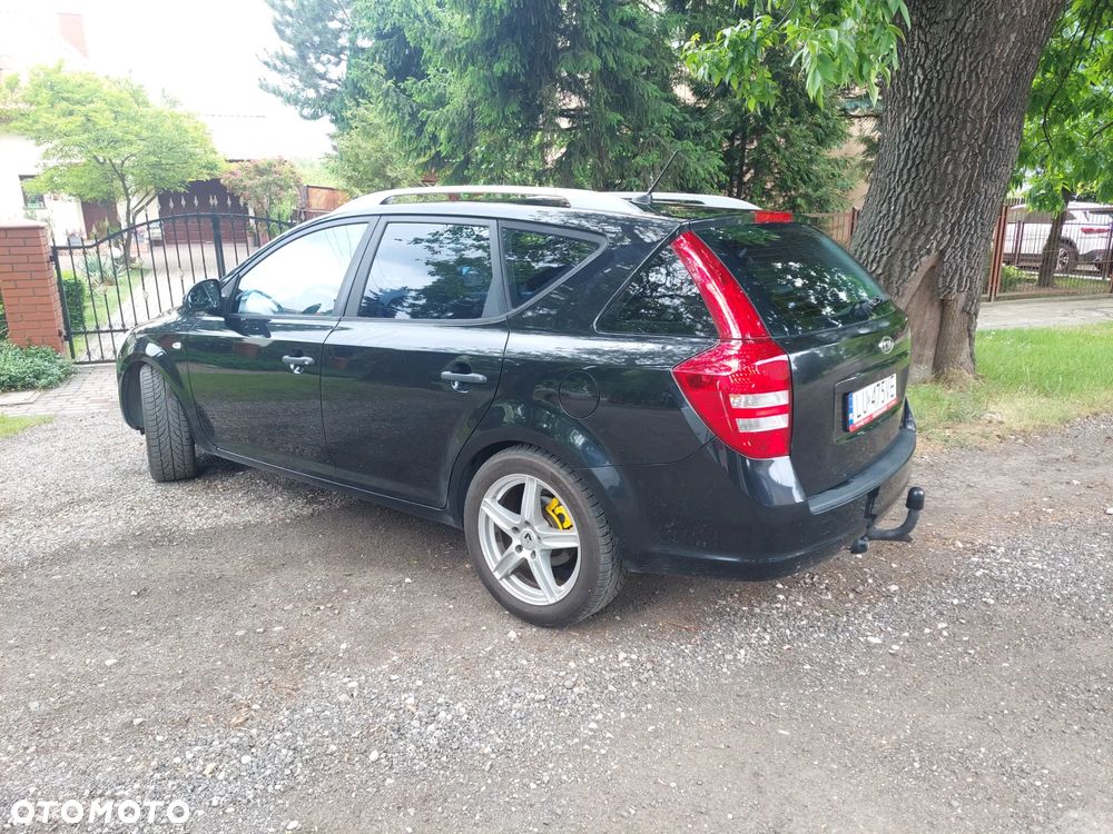 Kia Ceed 1.6 Crdi Optimum + - 4