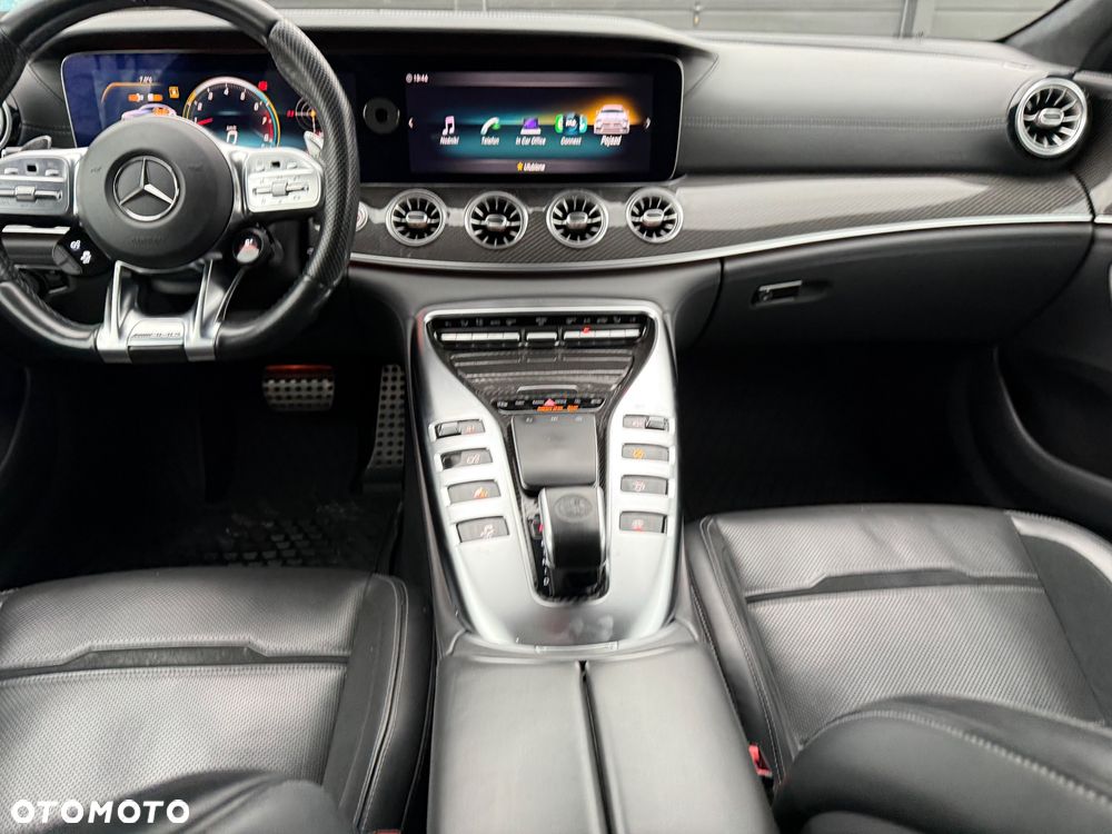 Mercedes-Benz AMG GT - 29