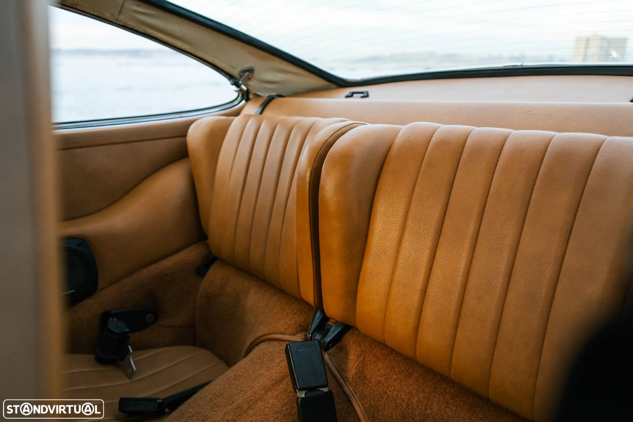 Porsche 911 Série G - 21