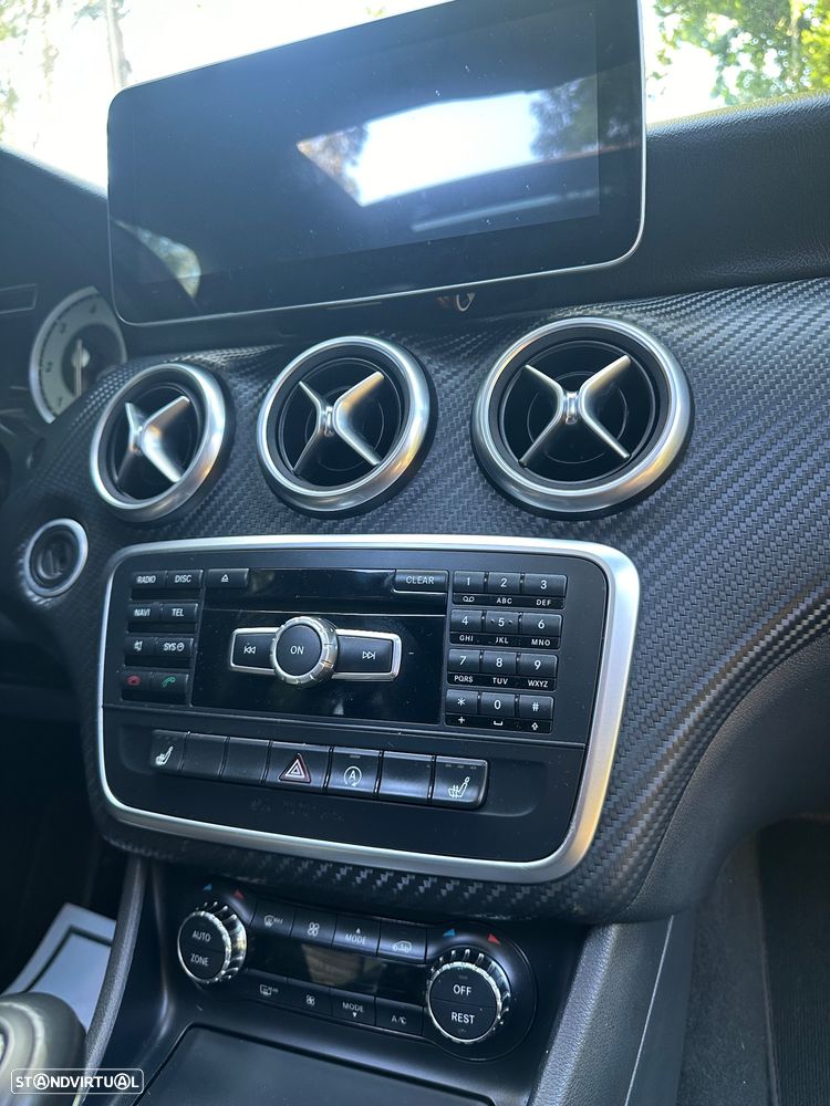 Mercedes-Benz A 180 CDI AMG Line - 21