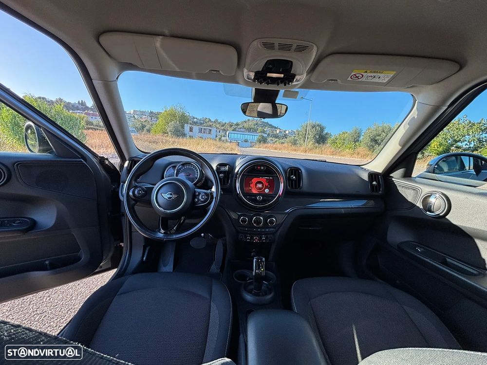 MINI Countryman Cooper D Auto - 10