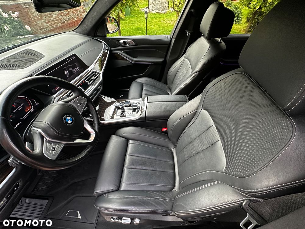 BMW X7 xDrive40i - 14