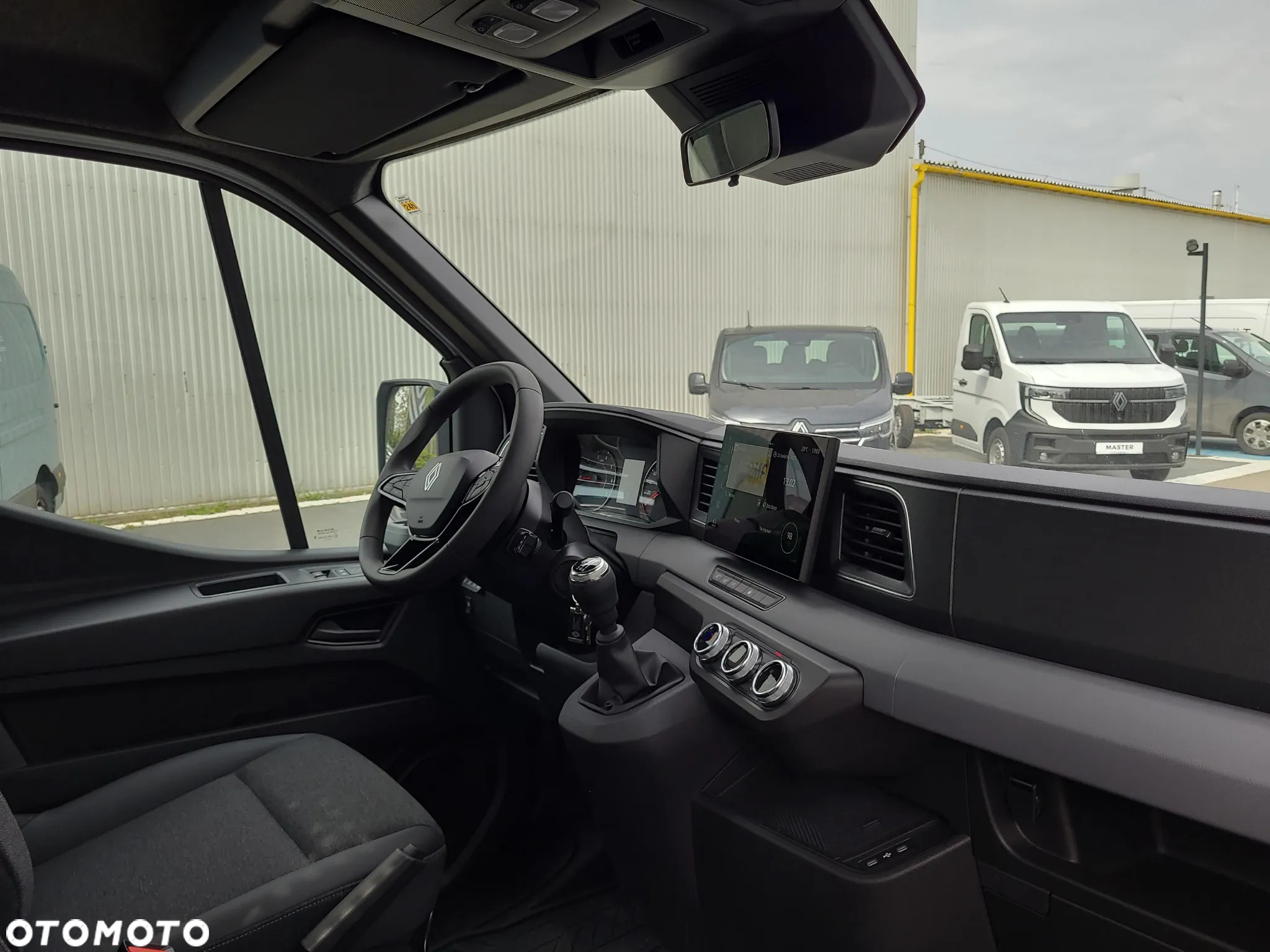 Renault MASTER 2,0 170KM SKRZYNIA - 12