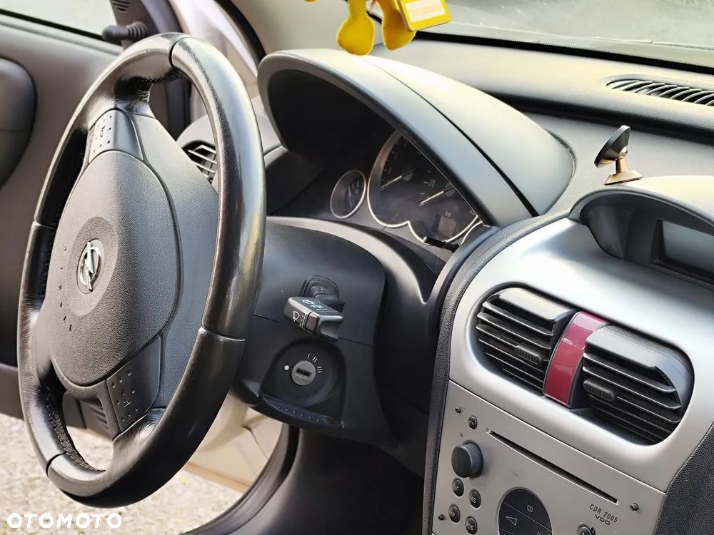 Opel Corsa 1.7 DI Start - 15