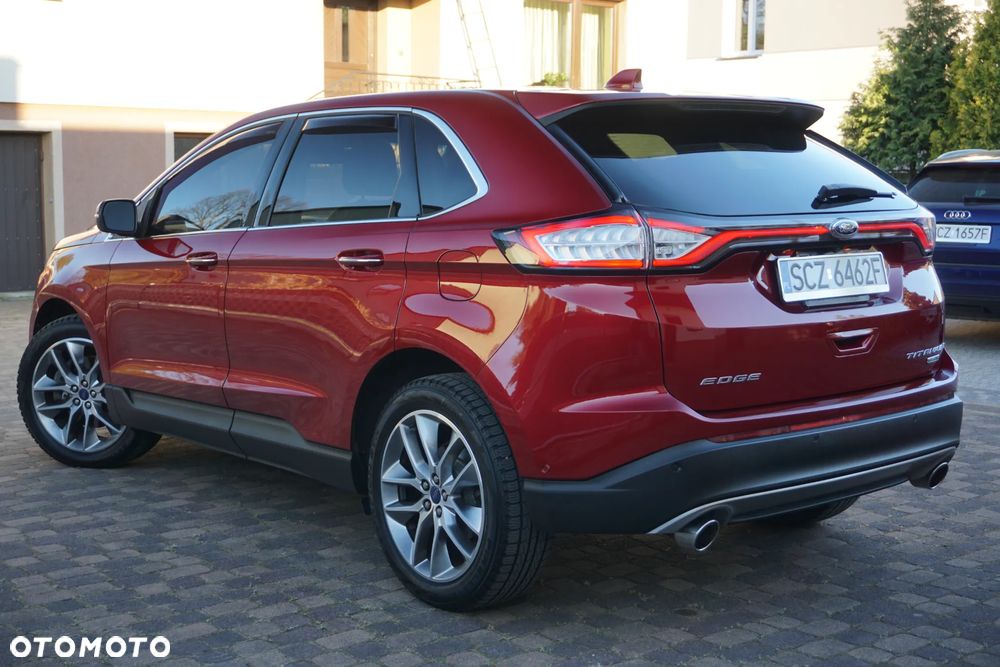 Ford Edge - 8