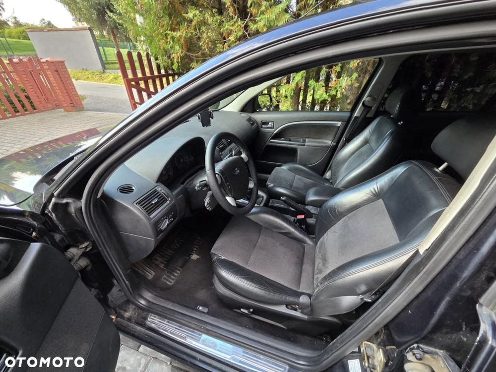 Ford Mondeo 2.0 TDCi X - 10