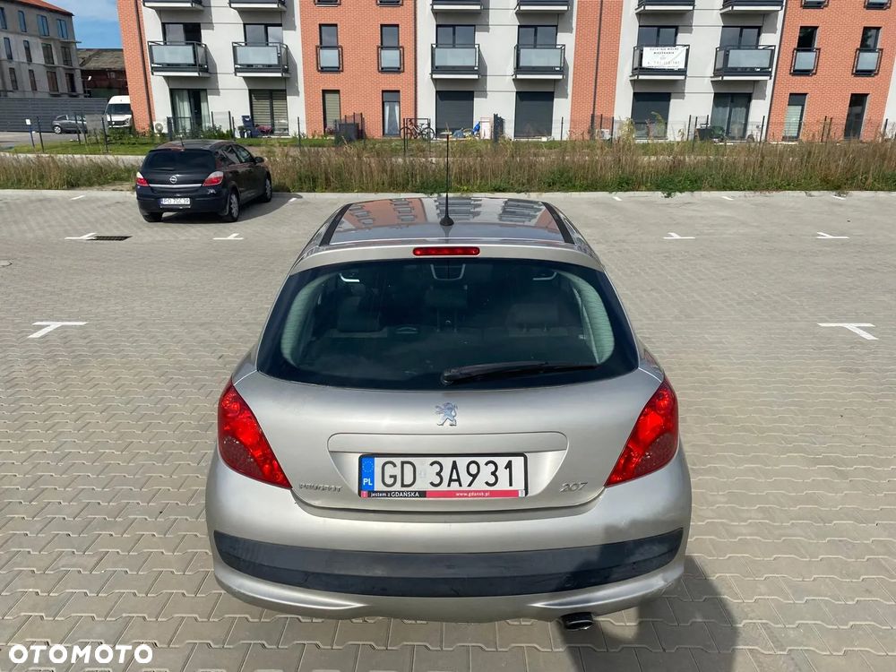 Peugeot 207 1.6 HDi 16V Trendy - 8