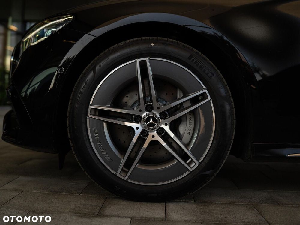 Mercedes-Benz Klasa E - 8