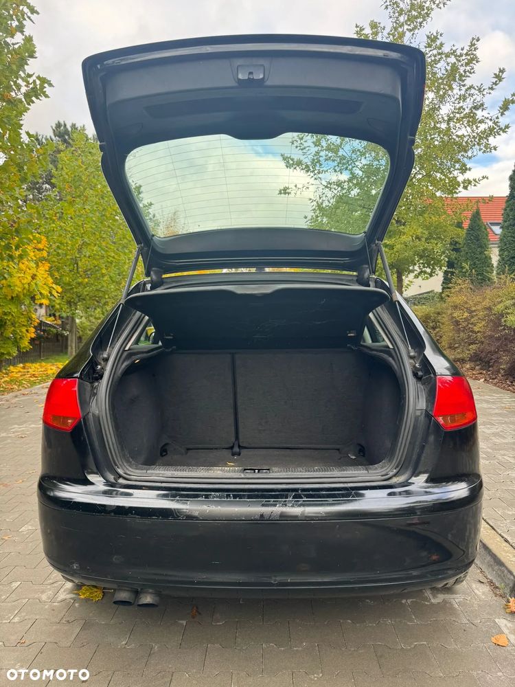 Audi A3 Sportback - 12